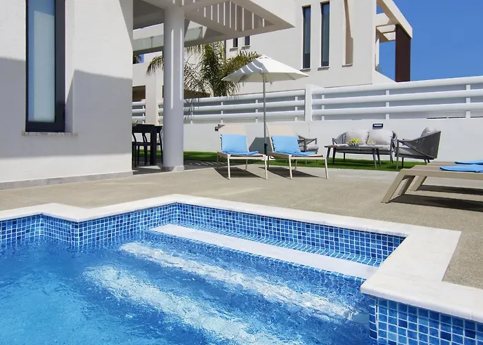 ヴィラ Queen Valeria