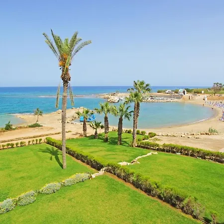 Queen Valeria Villa Protaras